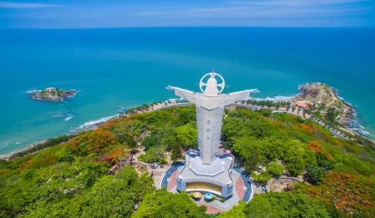 NGÀY 02: TẮM BIỂN BÃI SAU – TƯỢNG CHÚA KITÔ – TRẢ KHÁCH TP.HCM (Ăn Sáng, Trưa)
